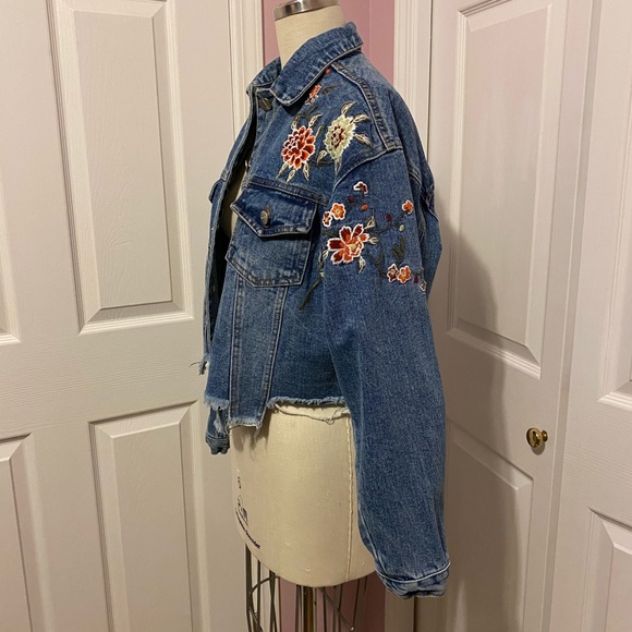 Floral jean jacket - Picture 2 of 4